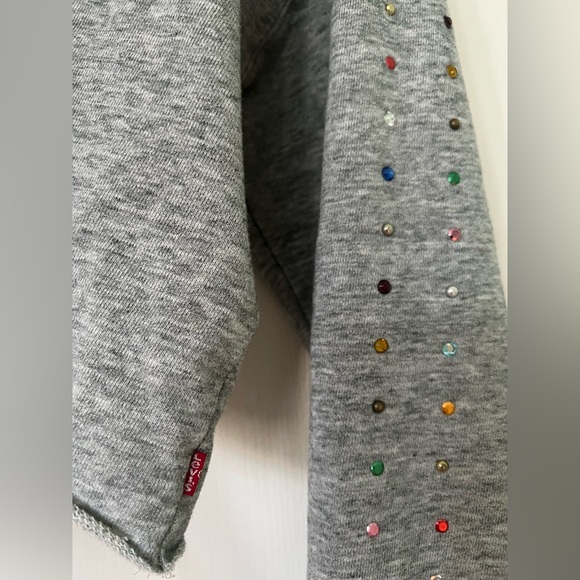 Levi’s Cropped Hoodie with Rhinestone sleeve detail - Picture 2 of 6
